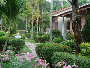 Holiday Village And Natural Garden Resort Phuket Esterno foto